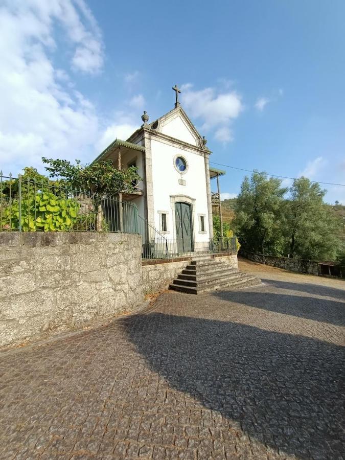 Casas Do Sameiro Vieira do Minho Luaran gambar